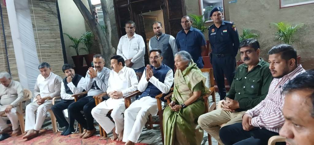 विधानसभा सत्र की समाप्ति के बाद स्पीकर हरविंदर कल्याण घर लौटे